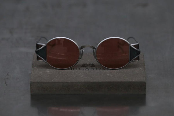 RIGARDS*UMA WANG joint work block frame sunglasses RG00UW10 retro silver frame rouge red